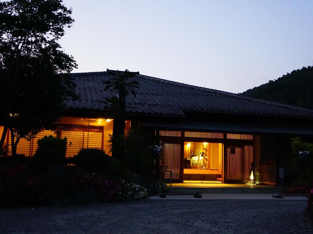 Momoyama Hotel Matsumoto Exterior photo